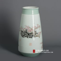 春牛瓶 景德镇陶瓷 龙泉青瓷 江苏宜兴紫砂 陶瓷收藏 艺术品投资 合璧兴陶瓷艺术馆